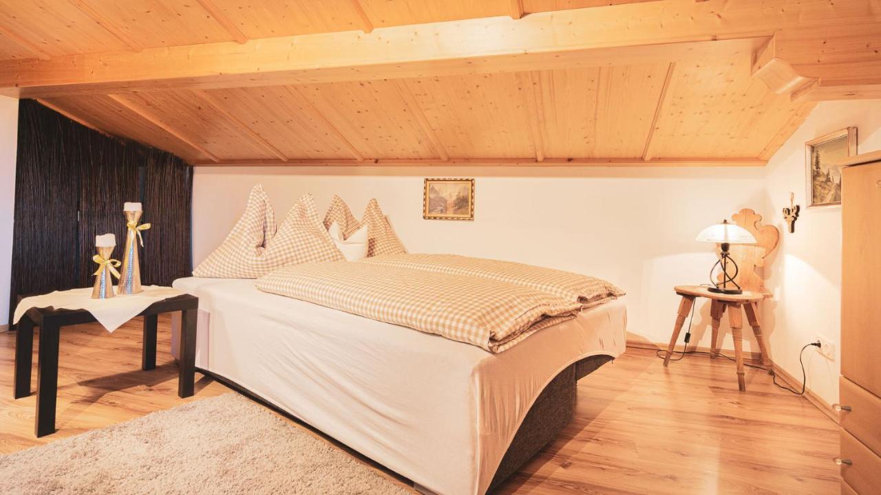 Stubaier Bauern Appartement Telfes im Stubai Buitenkant foto