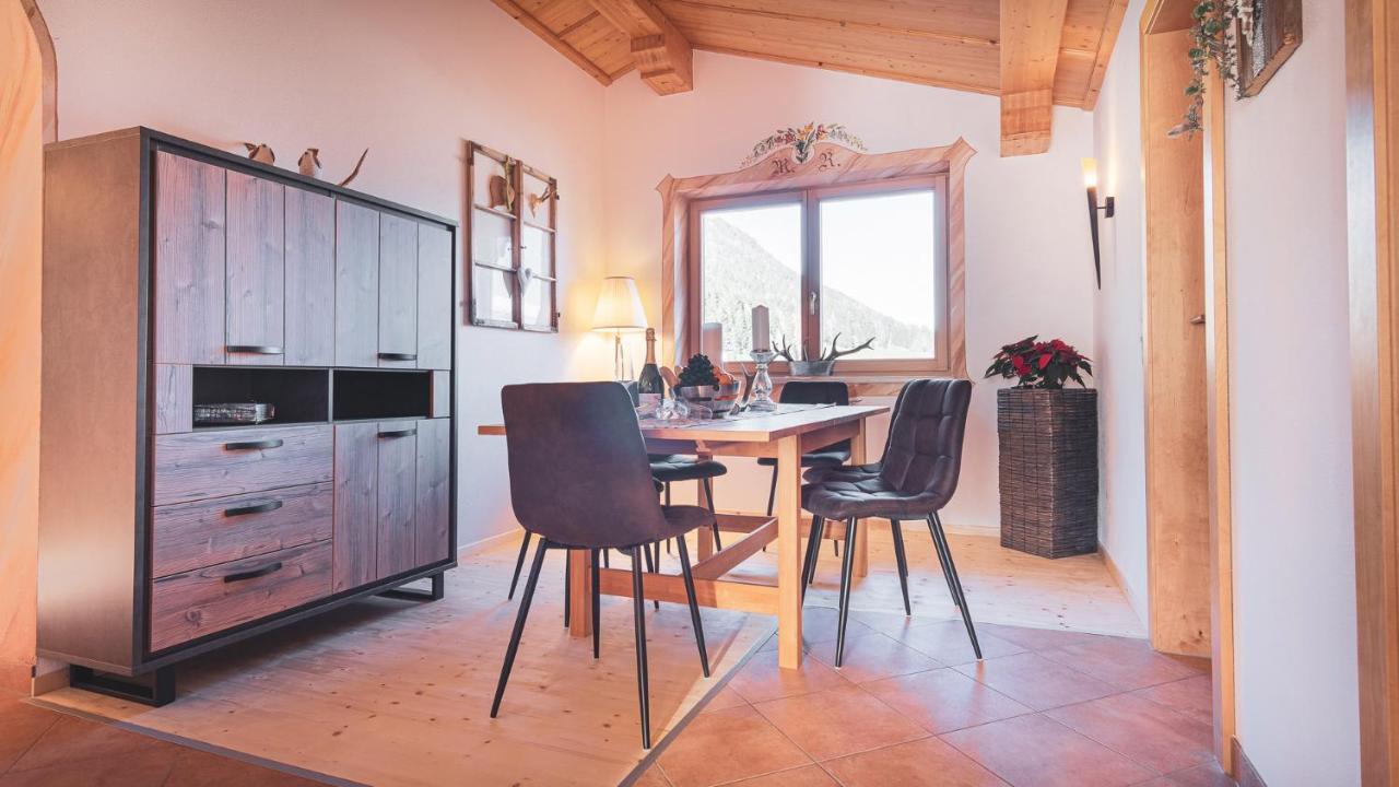 Stubaier Bauern Appartement Telfes im Stubai Buitenkant foto