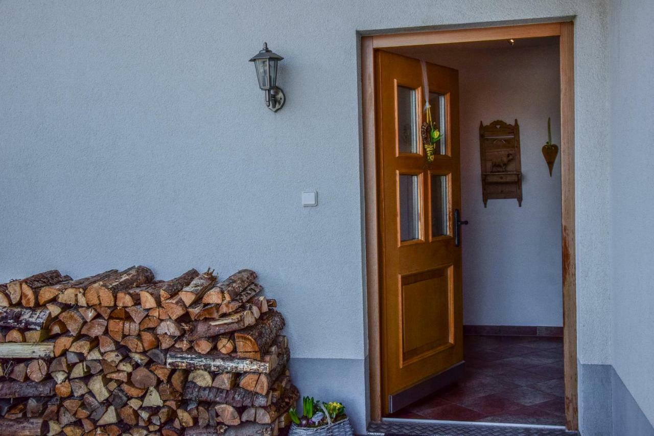 Stubaier Bauern Appartement Telfes im Stubai Buitenkant foto